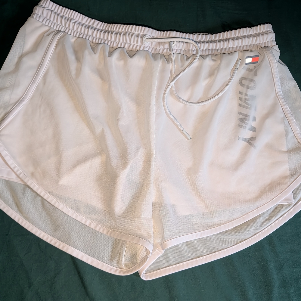 Tommy Hilfiger Women's Cream Athletic Shorts